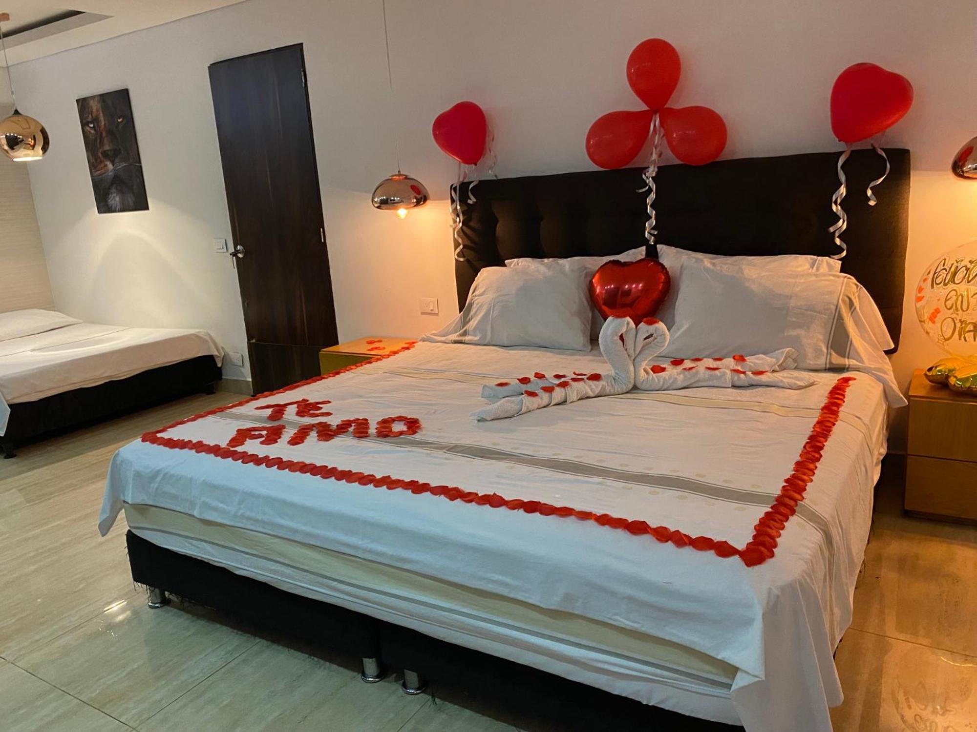 Hotel Deluxe Oasis De La Colina Girardot Kültér fotó