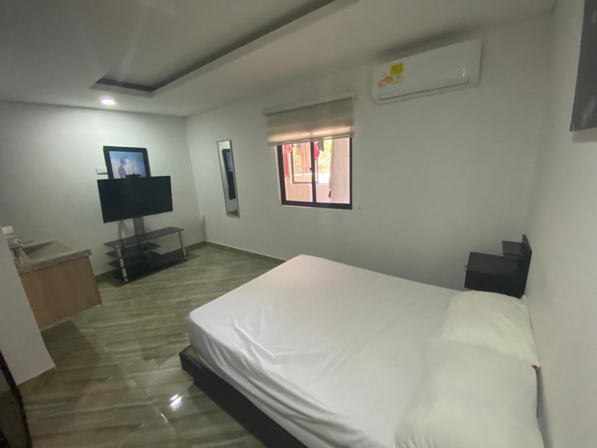 Hotel Deluxe Oasis De La Colina Girardot Kültér fotó